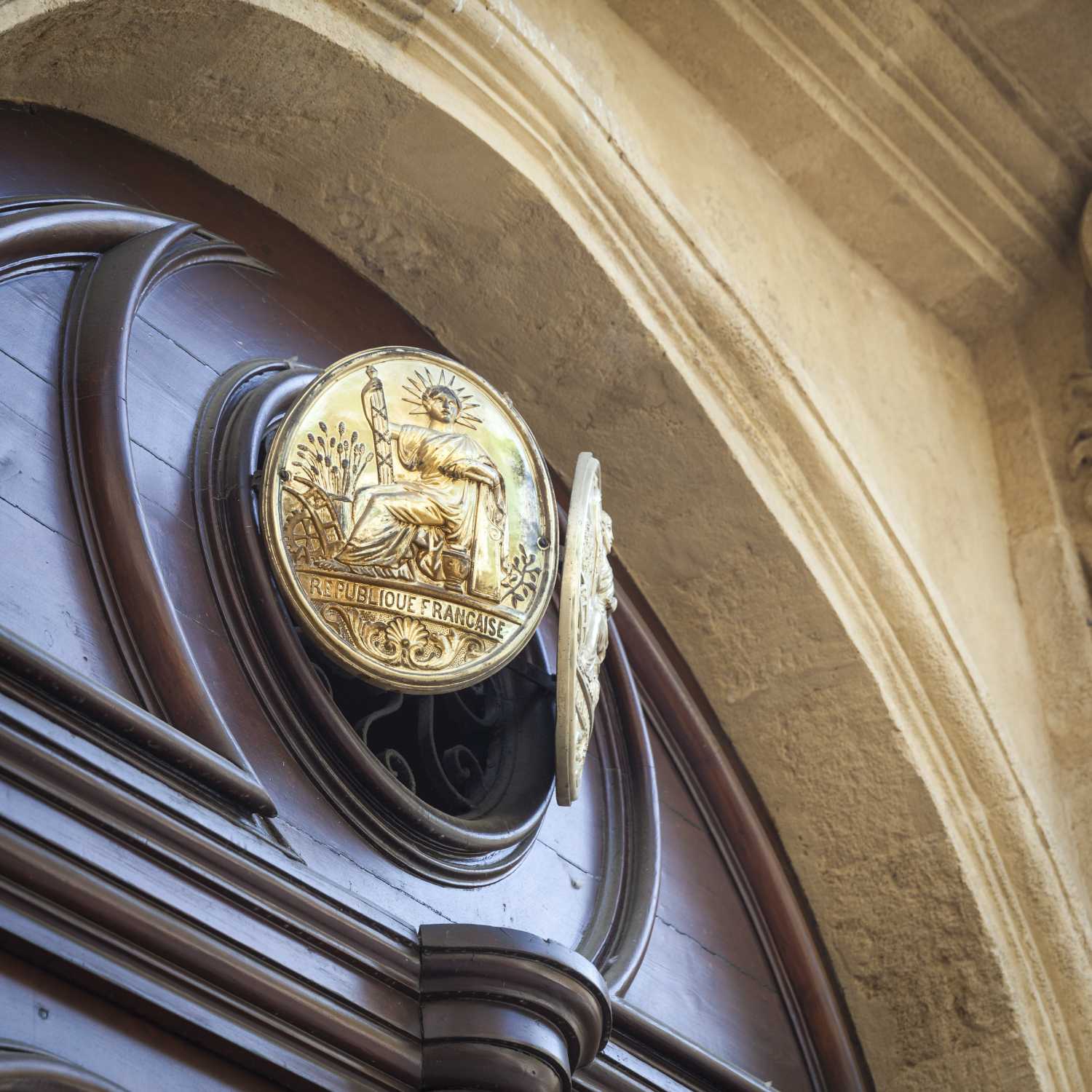 All about the amicable debt collection procedure